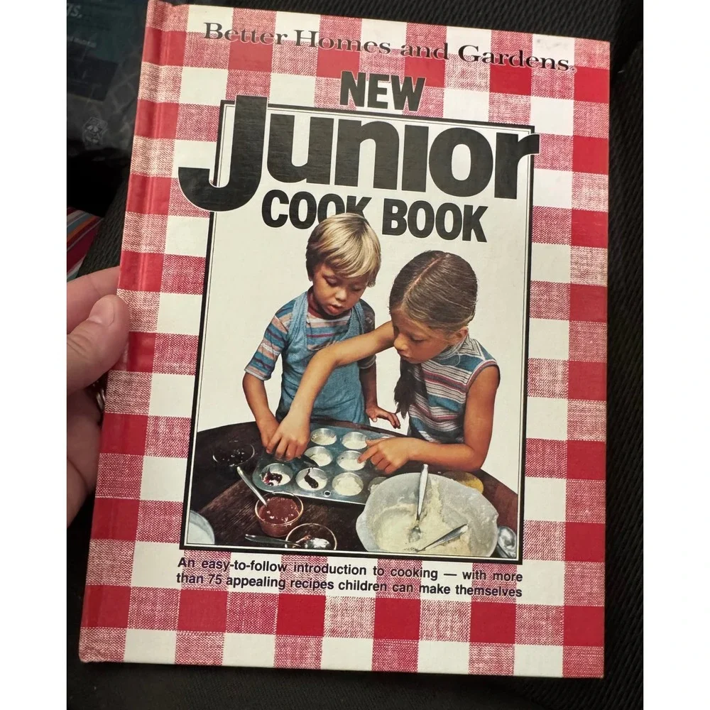 Vintage 1979 Better Homes and Gardens New Junior Cook Book 4th Ed 1st Printing